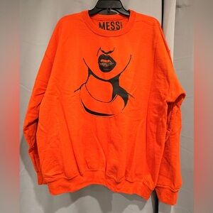 Mess in a Bottle Orange Graphic unisex XL Graphic Crewneck Sweatshirt
